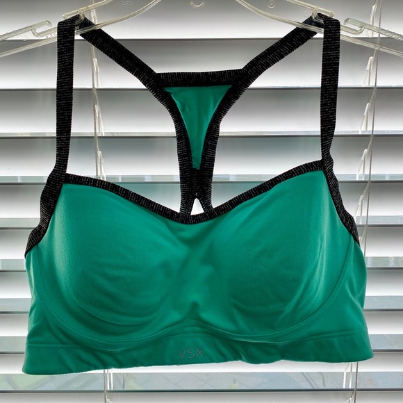 Victoria’s Secret Sports Bra size 32D - Picture 4 of 5